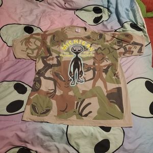 Vintage alien camouflage Michigan unisex tee